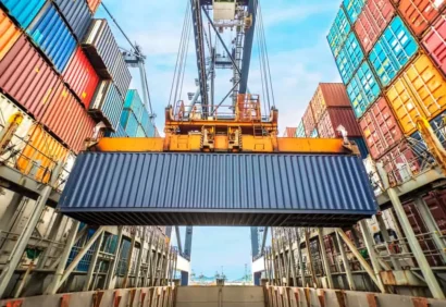 the-role-of-containerization-in-the-evolution-of-global-trade.jpg